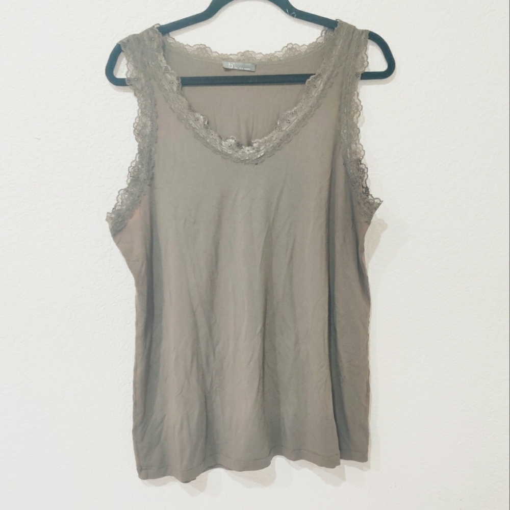 green lacey tank 2X